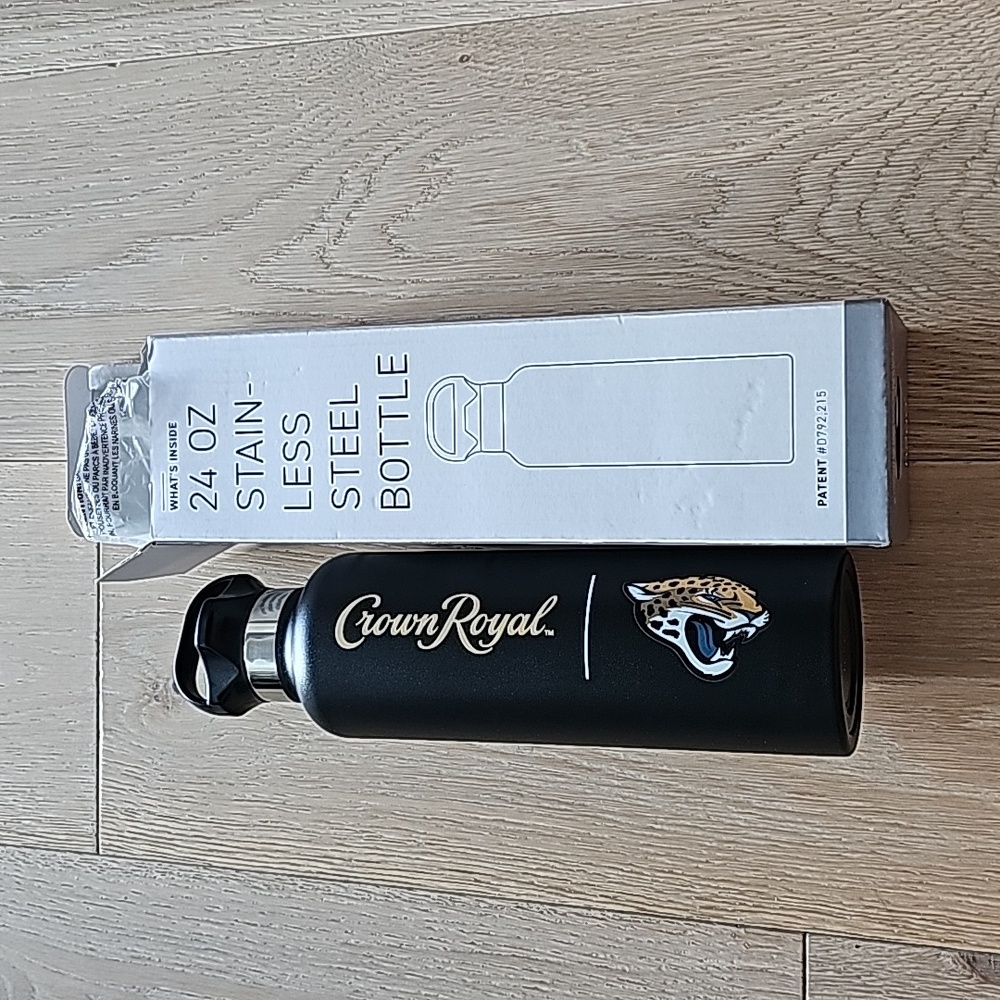 NWB 24oz Crown Royal NFL Jacksonville Jaguars Stainless Steel Bottle